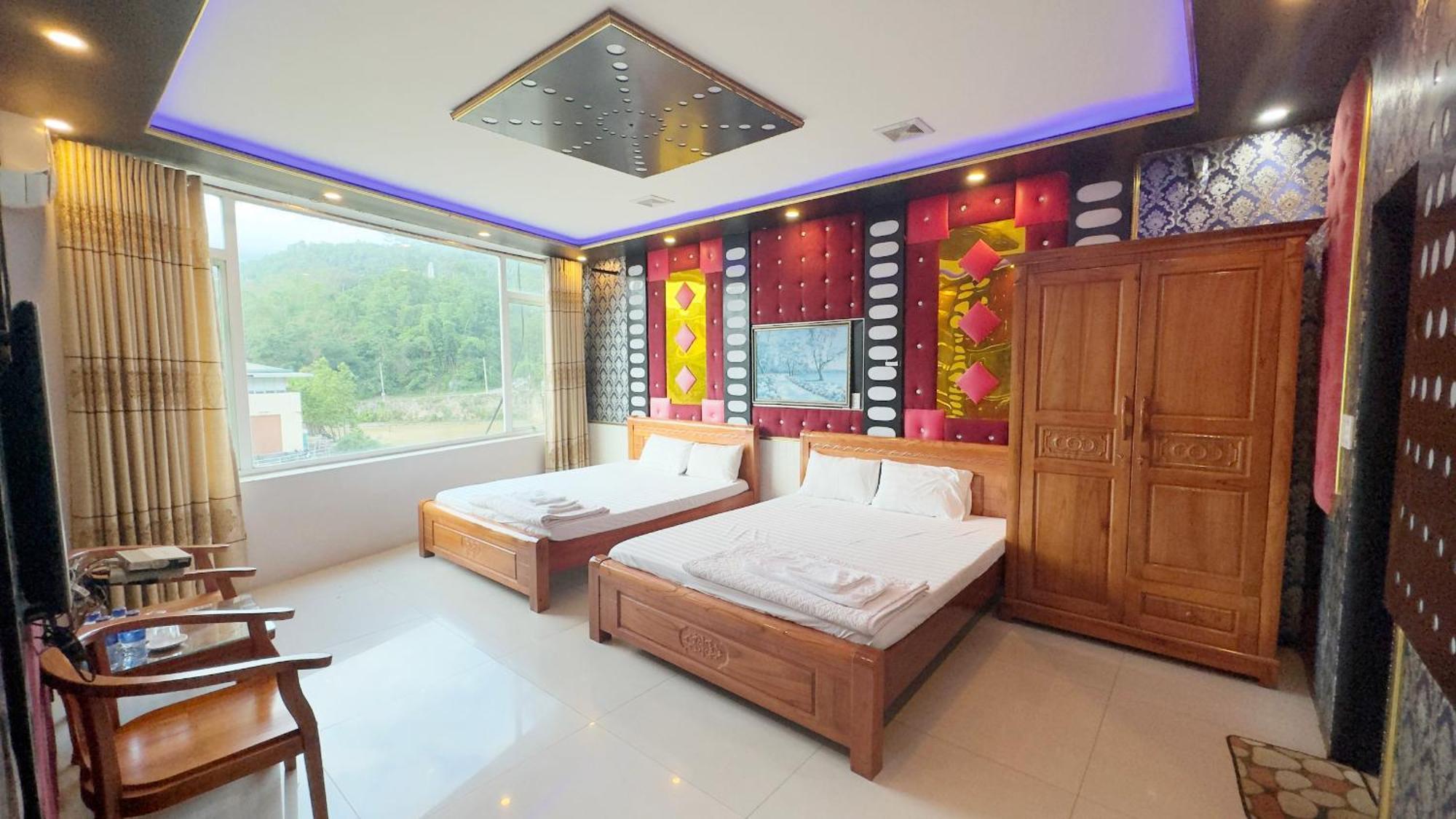 Quy Anh Hotel Bao Lac Town Exterior foto